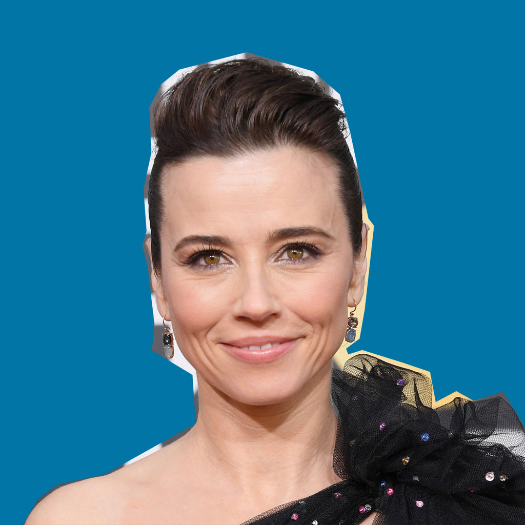 Worn by Linda Cardellini