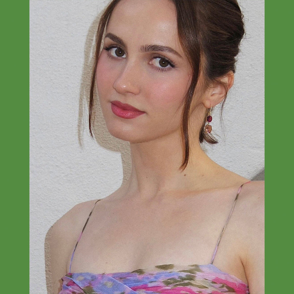 Worn by Maude Apatow