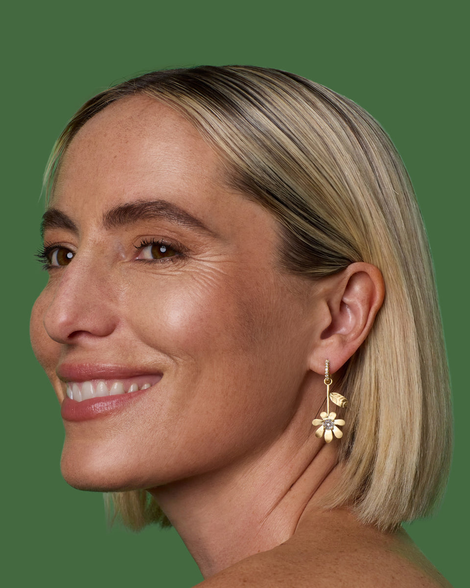 Golden Blossom Daisy Earrings