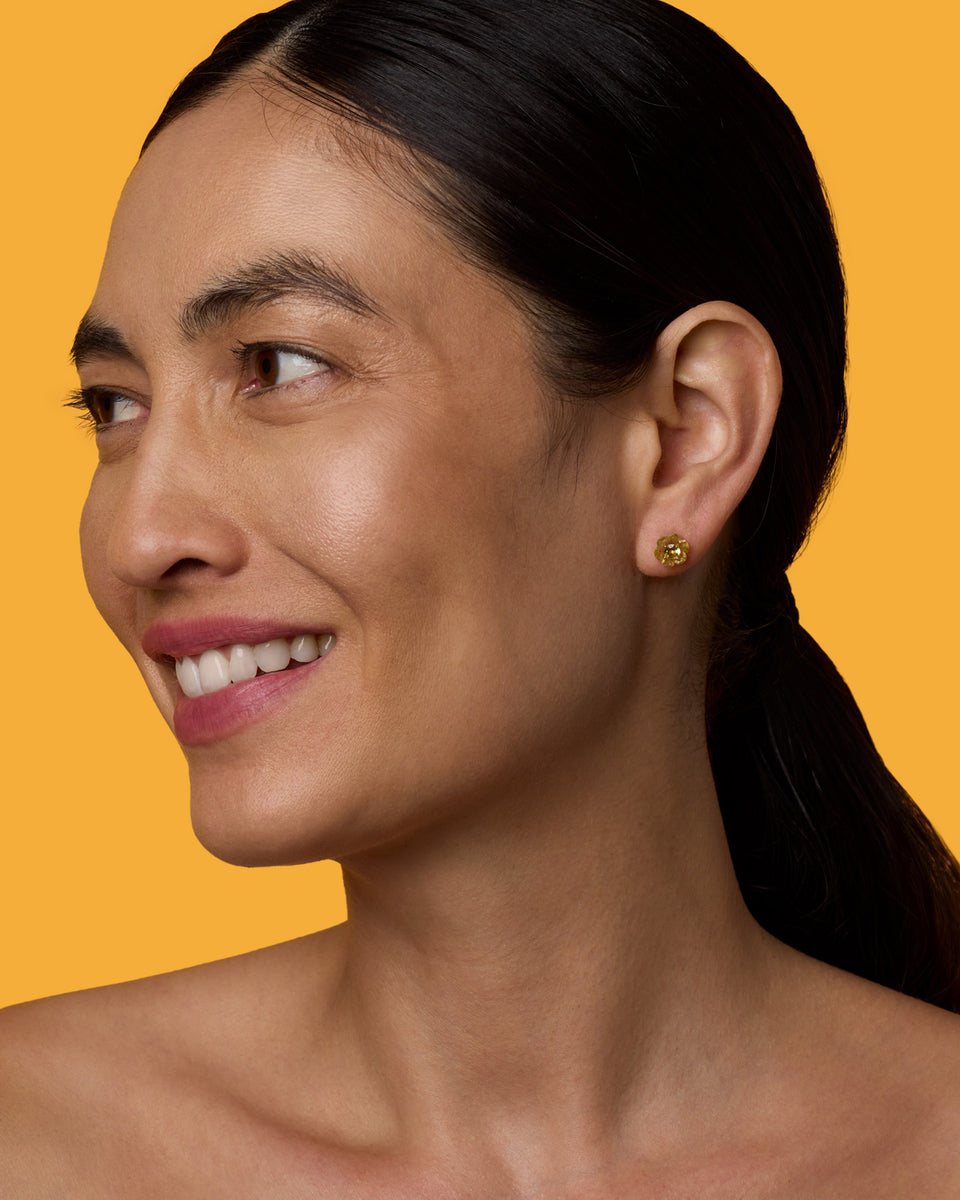 Petite Tropical Flower Studs - Irene Neuwirth
