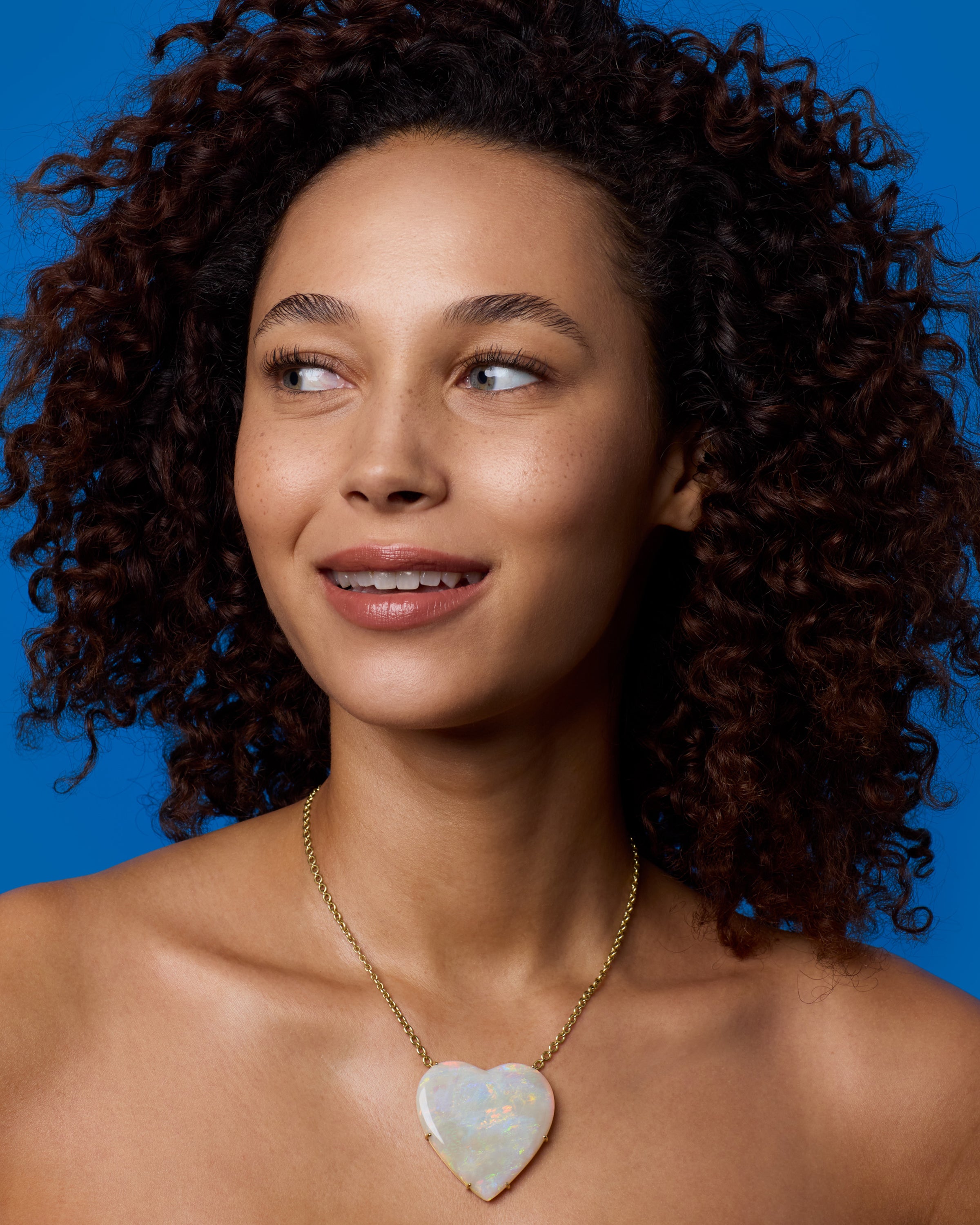 One of a Kind Opal Love Necklace 18K Yellow Gold – Irene Neuwirth