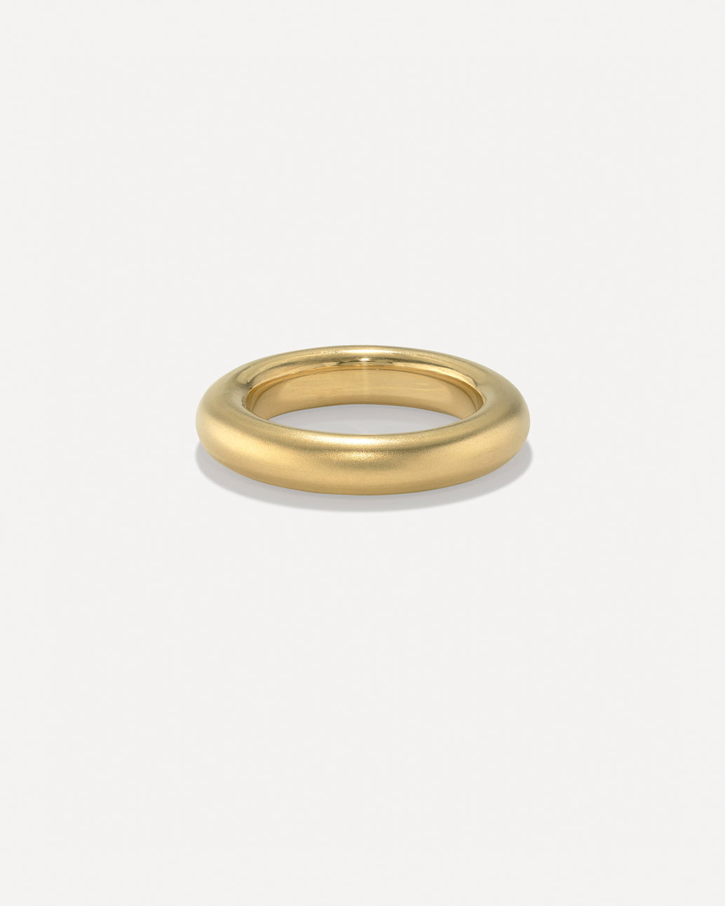 18ct yellow gold diamond set oval donut ring | Instagram