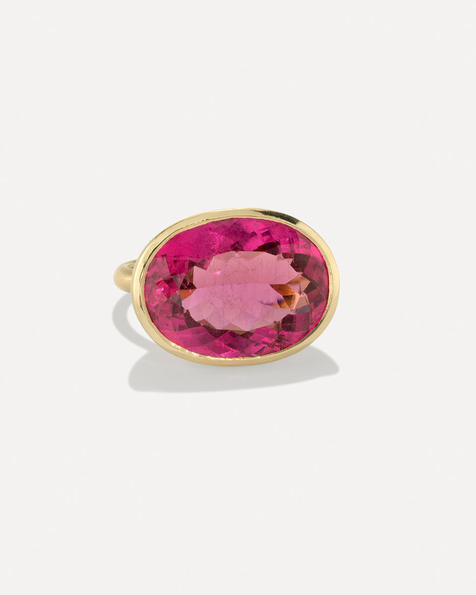 One of a Kind Oval Bezel Ring - Irene Neuwirth