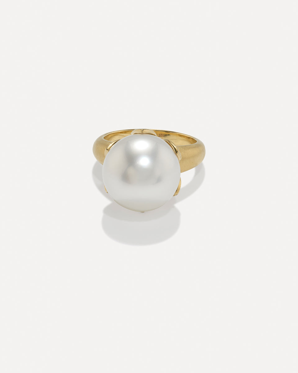 Pearl Blossom Ring - Irene Neuwirth